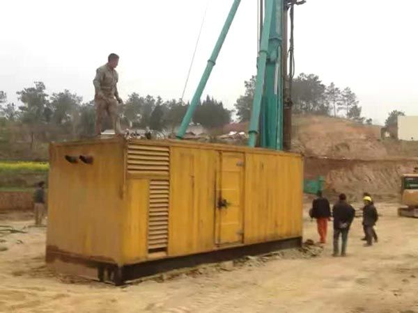 郾城如何判断水冷式机油散热器密封件是否需要更换？